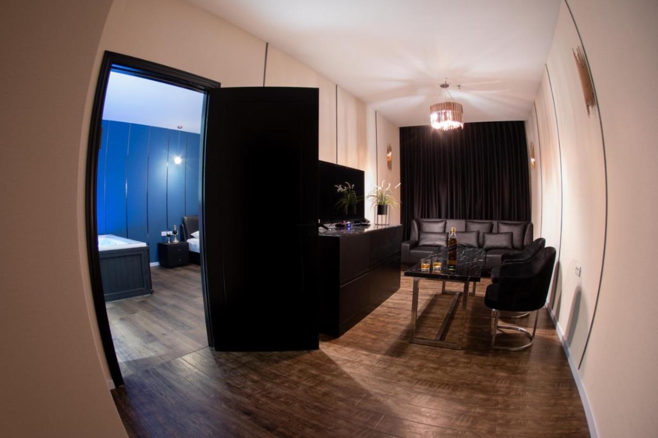 Royal Hotel Rishon Leziyyon Exterior photo